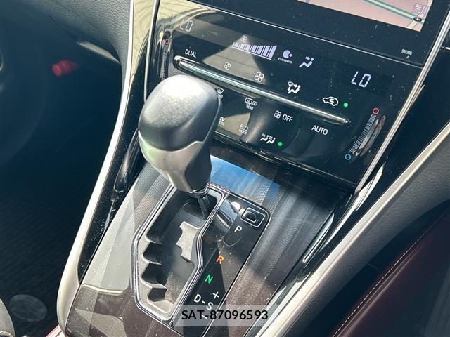Toyota HARRIER 2019 8936982-9
