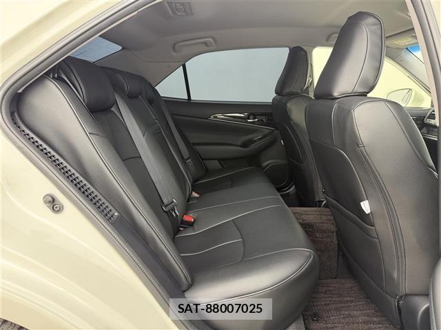 Toyota CROWN 2017 8937547-11