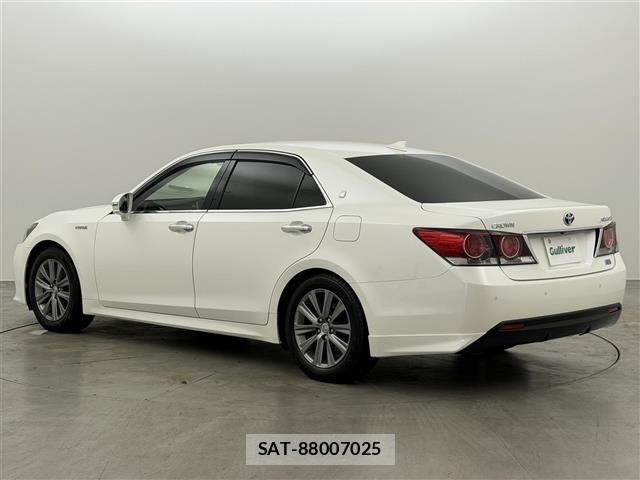 Toyota CROWN 2017 8937547-4