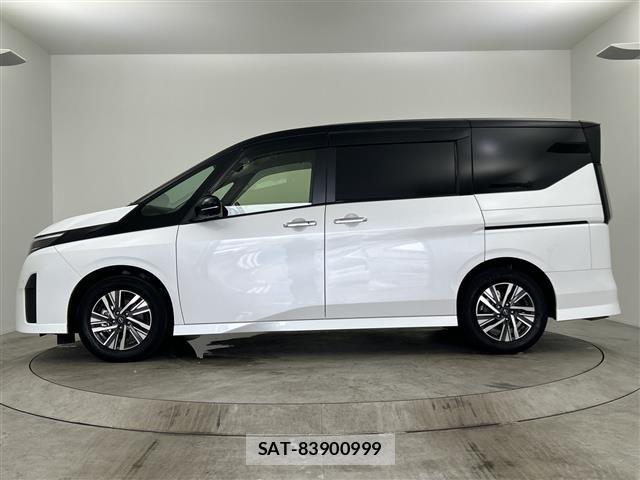 Nissan SERENA 2023 8925087-11
