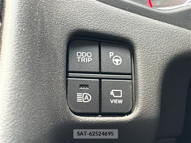 Toyota CROWN 2018 8937548-1