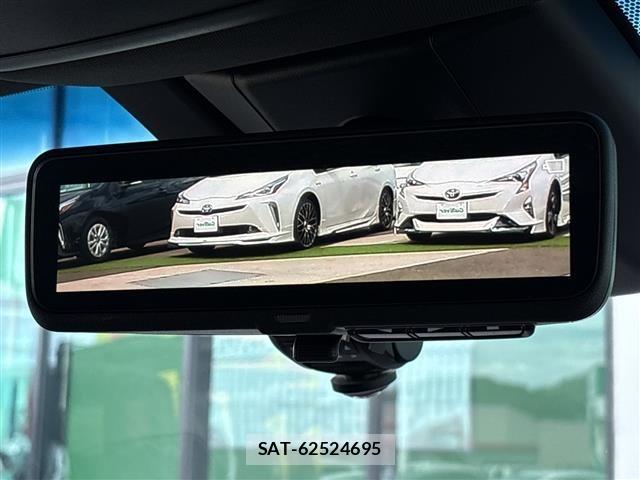 Toyota CROWN 2018 8937548-17