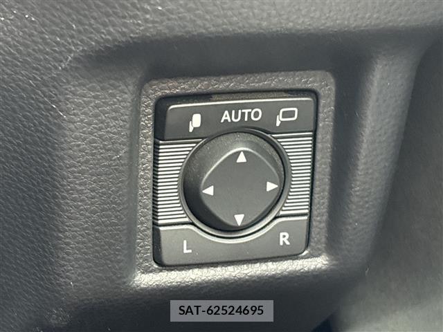 Toyota CROWN 2018 8937548-4