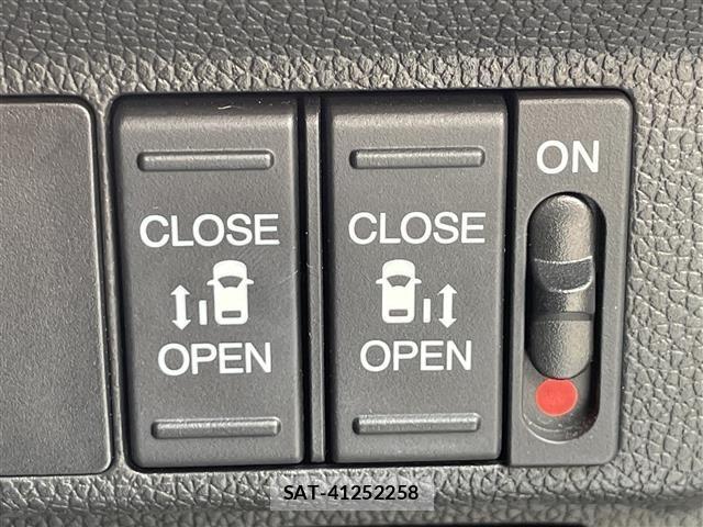 Honda FREED 2022 8684220-1