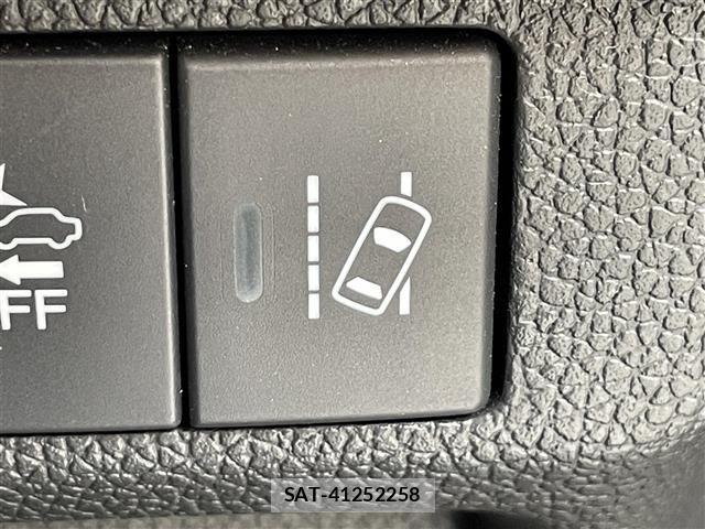 Honda FREED 2022 8684220-17