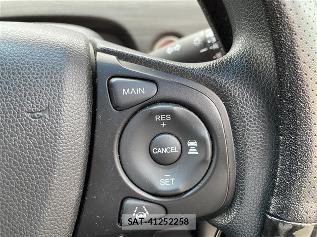 Honda FREED 2022 8684220-18