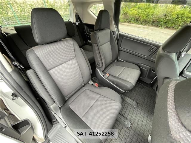 Honda FREED 2022 8684220-9