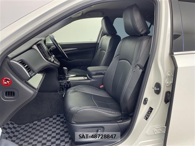 Toyota CROWN 2013 8680505-7