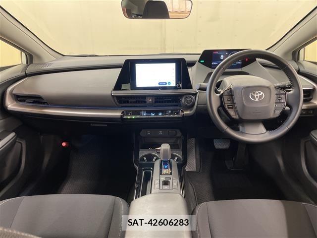 Toyota PRIUS 2023 8736472-14