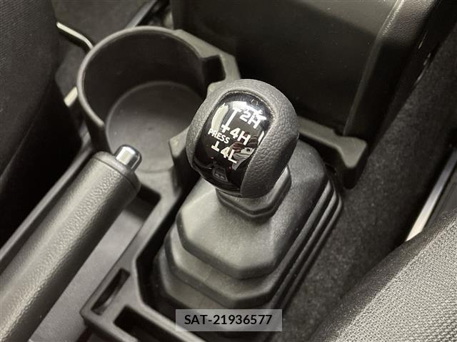Suzuki JIMNY SIERRA 2021 8700332-10