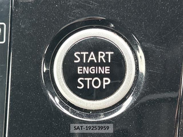Nissan SERENA 2018 8925120-2