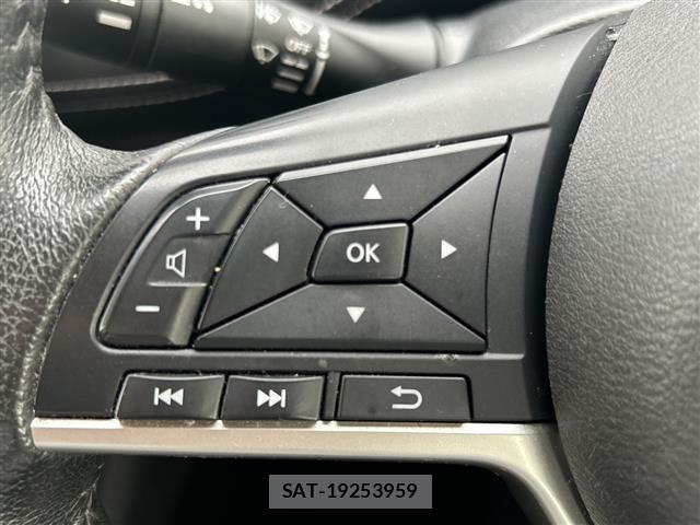 Nissan SERENA 2018 8925120-5