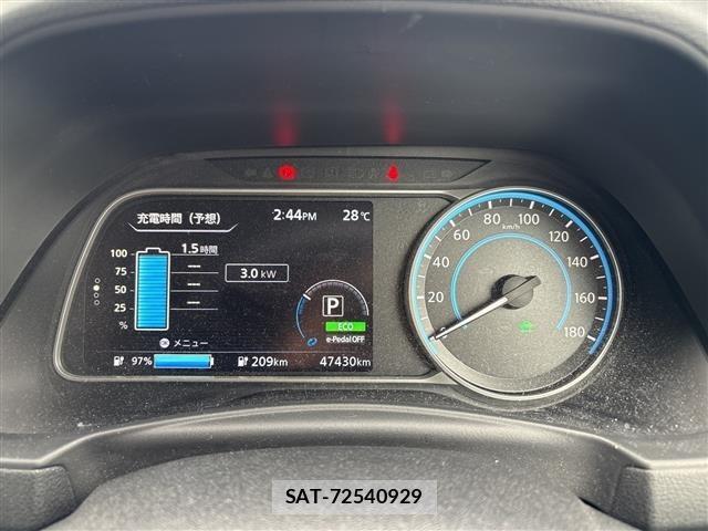 Nissan LEAF 2018 8928852-12