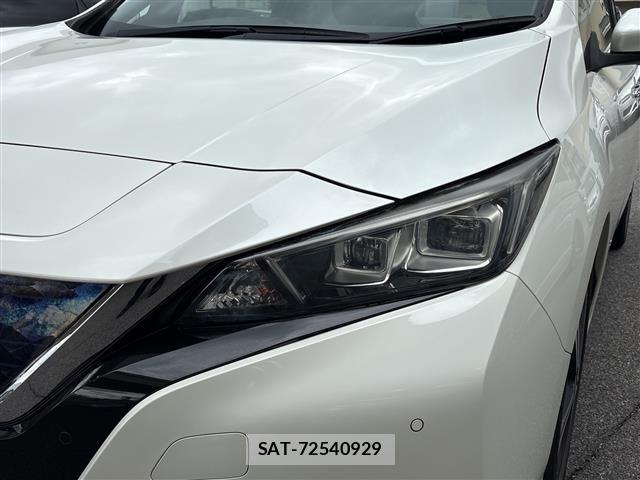 Nissan LEAF 2018 8928852-18
