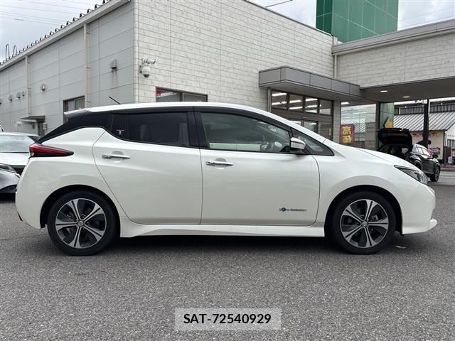 Nissan LEAF 2018 8928852-19