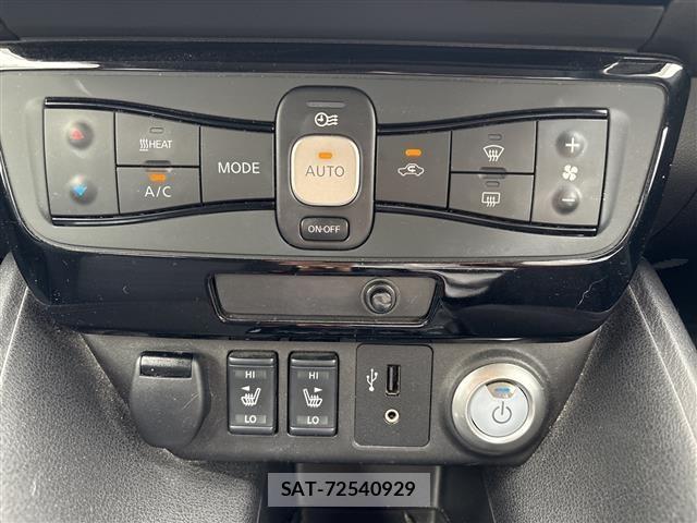 Nissan LEAF 2018 8928852-6