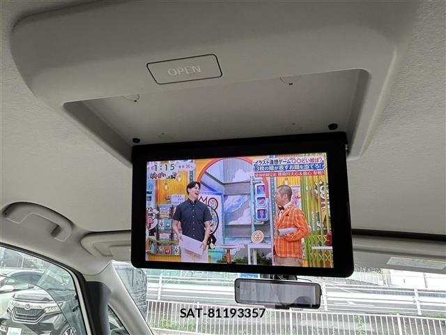 Nissan SERENA 2018 8925121-17