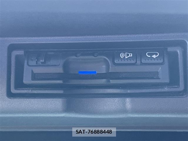 Toyota HARRIER 2018 8937017-12