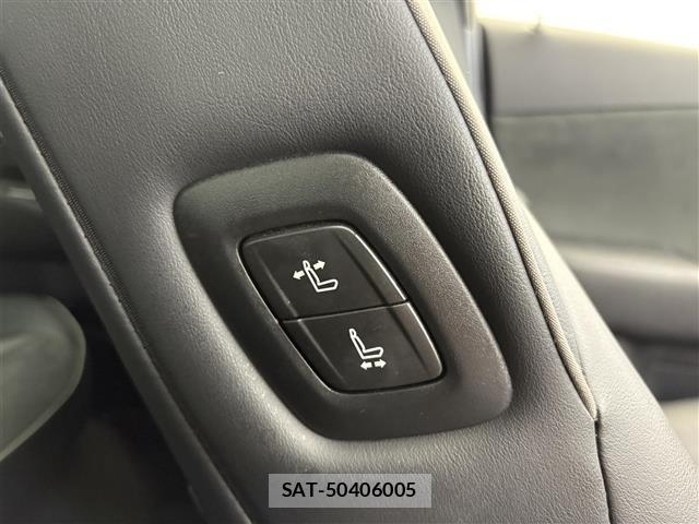 Toyota CROWN 2018 8937550-10