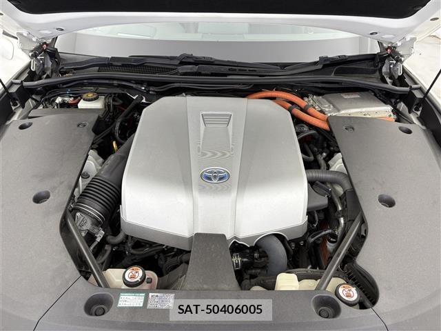 Toyota CROWN 2018 8937550-14