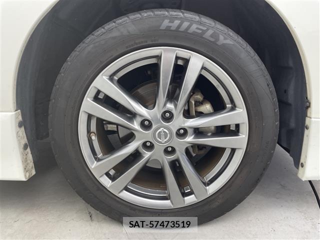 Nissan ELGRAND 2012 8909076-13
