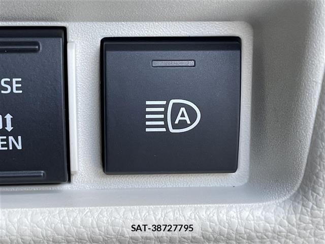 Toyota SIENTA 2026 8670948-5