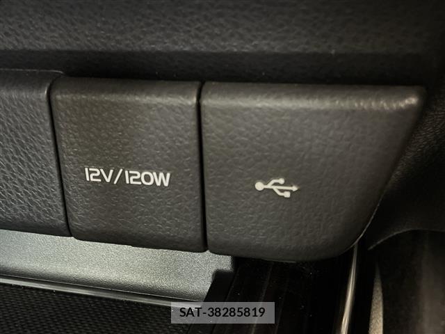 Toyota CAMRY 2020 8885126-11