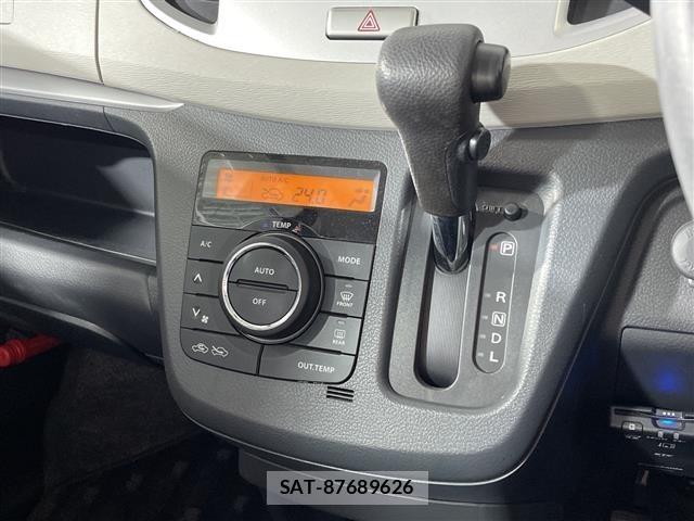 Suzuki WAGON R 2015 8920916-19
