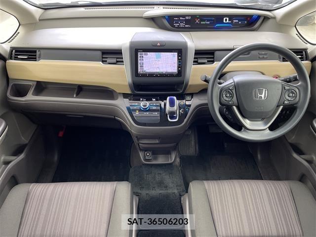 Honda FREED 2018 8684229-10