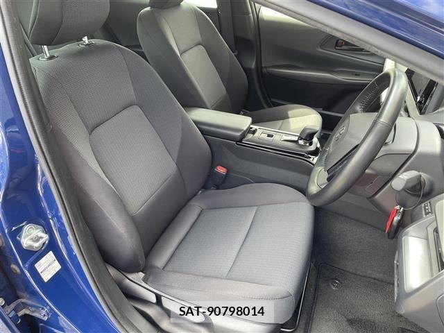 Toyota PRIUS 2023 8736491-10