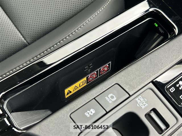 Toyota PRIUS 2024 8736499-12