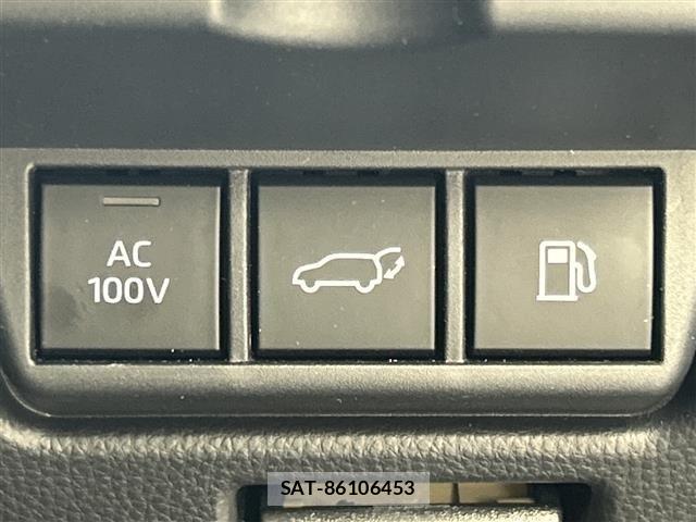 Toyota PRIUS 2024 8736499-2