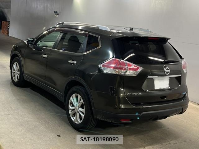 Nissan X-TRAIL 2014 8825605-1