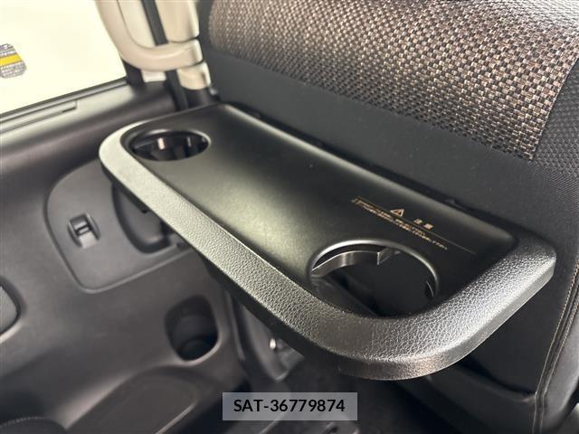 Nissan SERENA 2014 8925143-18