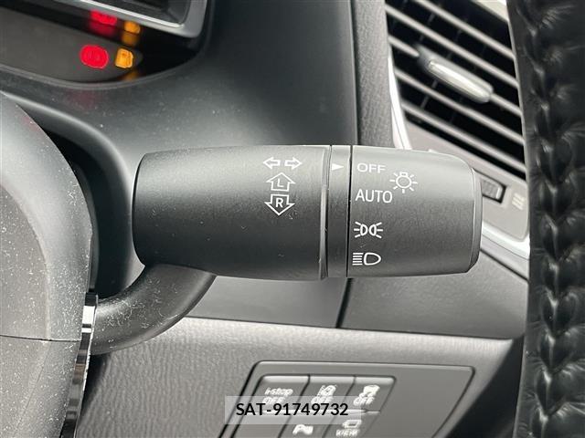 Mazda AXELA 2018 8911689-20