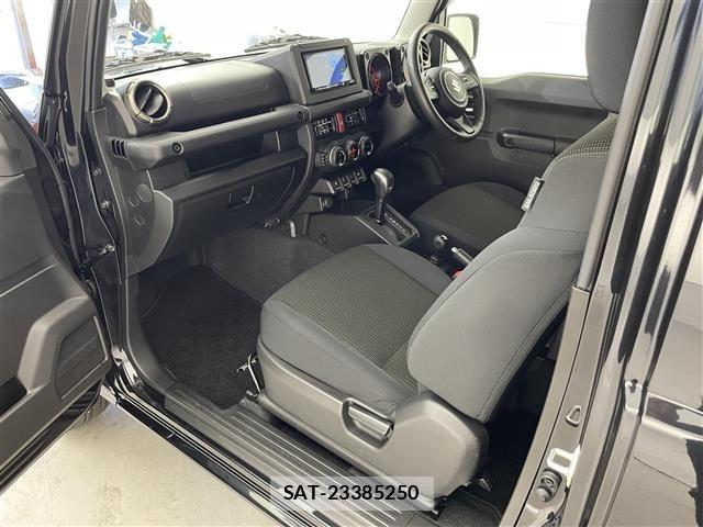 Suzuki JIMNY 2024 8748589-4