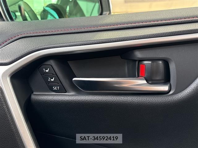 Toyota RAV4 2025 8938201-22