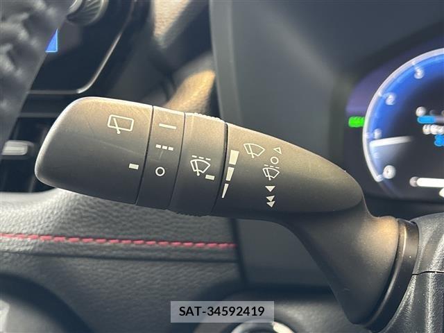 Toyota RAV4 2025 8938201-8