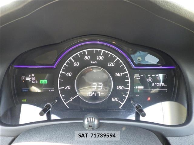 Nissan NOTE 2017 8911690-22