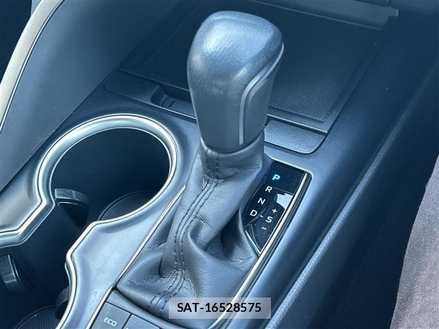 Toyota CAMRY 2021 8885127-22