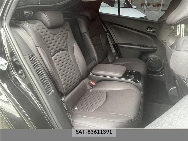 Toyota PRIUS PHV 2017 8915662-12