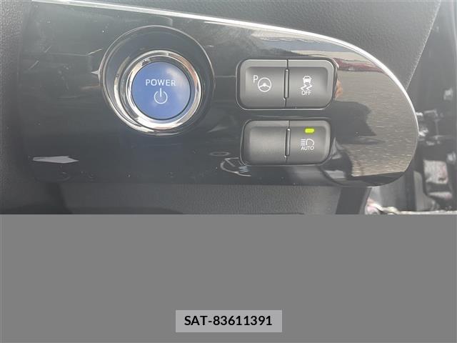 Toyota PRIUS PHV 2017 8915662-7