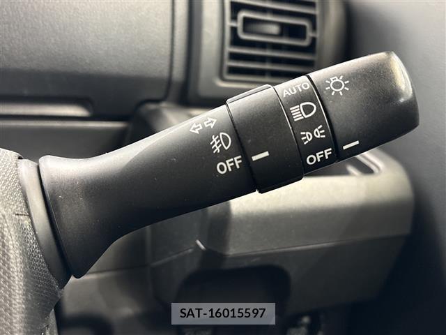 Daihatsu WAKE 2015 8936580-5