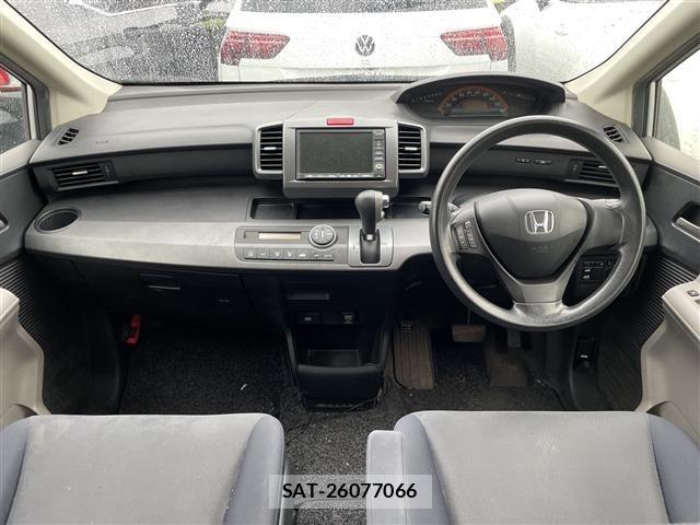 Honda FREED 2010 8951647-3