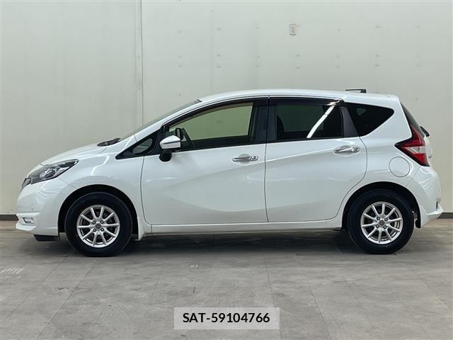 Nissan NOTE 2017 8911697-1