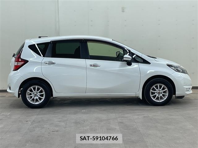 Nissan NOTE 2017 8911697-21