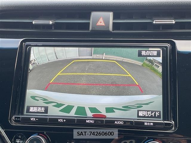 Toyota CAMRY 2018 8885145-17