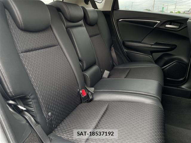 Honda FIT 2014 8921551-10