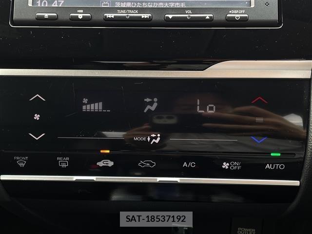 Honda FIT 2014 8921551-19