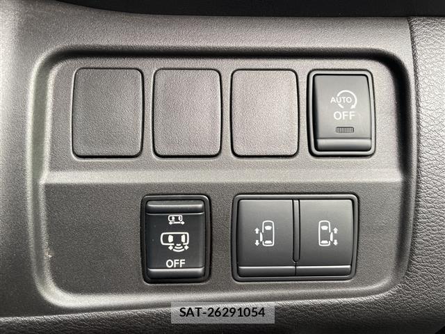 Nissan SERENA 2019 8925197-1